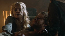 extant_GameOfThrones_3x07-TheBearAndTheMaidenFair_3808