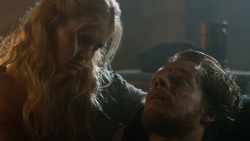 extant_GameOfThrones_3x07-TheBearAndTheMaidenFair_3823