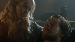 extant_GameOfThrones_3x07-TheBearAndTheMaidenFair_3825