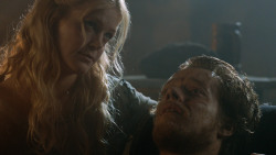 extant_GameOfThrones_3x07-TheBearAndTheMaidenFair_3826