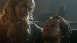 extant_GameOfThrones_3x07-TheBearAndTheMaidenFair_3827