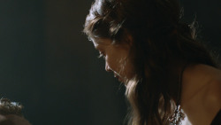 extant_GameOfThrones_3x07-TheBearAndTheMaidenFair_3833