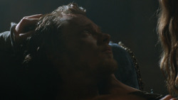 extant_GameOfThrones_3x07-TheBearAndTheMaidenFair_3841