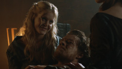 extant_GameOfThrones_3x07-TheBearAndTheMaidenFair_3864