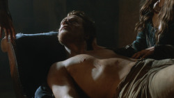 extant_GameOfThrones_3x07-TheBearAndTheMaidenFair_3870