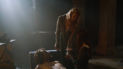 extant_GameOfThrones_3x07-TheBearAndTheMaidenFair_3875