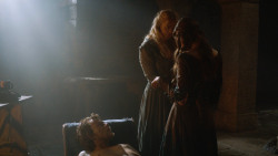 extant_GameOfThrones_3x07-TheBearAndTheMaidenFair_3881