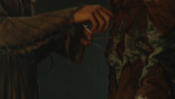extant_GameOfThrones_3x07-TheBearAndTheMaidenFair_3884