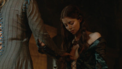 extant_GameOfThrones_3x07-TheBearAndTheMaidenFair_3889