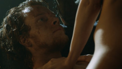 extant_GameOfThrones_3x07-TheBearAndTheMaidenFair_3944
