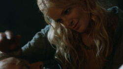 extant_GameOfThrones_3x07-TheBearAndTheMaidenFair_3968