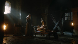 extant_GameOfThrones_3x07-TheBearAndTheMaidenFair_3997