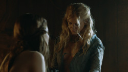 extant_GameOfThrones_3x07-TheBearAndTheMaidenFair_4003