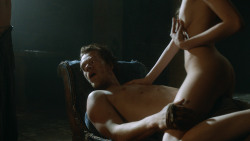 extant_GameOfThrones_3x07-TheBearAndTheMaidenFair_4014