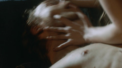 extant_GameOfThrones_3x07-TheBearAndTheMaidenFair_4016