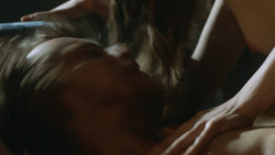 extant_GameOfThrones_3x07-TheBearAndTheMaidenFair_4047