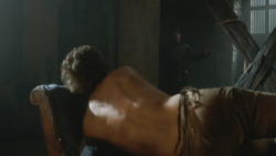 extant_GameOfThrones_3x07-TheBearAndTheMaidenFair_4055