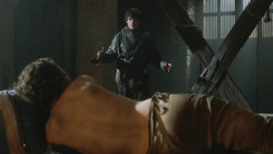 extant_GameOfThrones_3x07-TheBearAndTheMaidenFair_4061