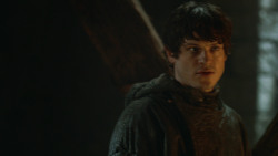 extant_GameOfThrones_3x07-TheBearAndTheMaidenFair_4074