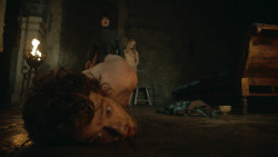 extant_GameOfThrones_3x07-TheBearAndTheMaidenFair_4101