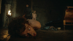extant_GameOfThrones_3x07-TheBearAndTheMaidenFair_4102