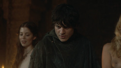 extant_GameOfThrones_3x07-TheBearAndTheMaidenFair_4134
