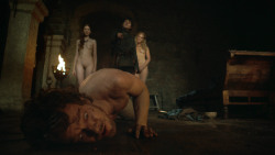extant_GameOfThrones_3x07-TheBearAndTheMaidenFair_4146