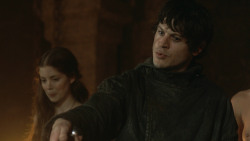extant_GameOfThrones_3x07-TheBearAndTheMaidenFair_4155