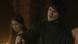 extant_GameOfThrones_3x07-TheBearAndTheMaidenFair_4156