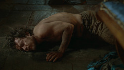 extant_GameOfThrones_3x07-TheBearAndTheMaidenFair_4157