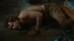 extant_GameOfThrones_3x07-TheBearAndTheMaidenFair_4159