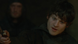 extant_GameOfThrones_3x07-TheBearAndTheMaidenFair_4184