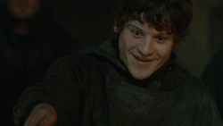 extant_GameOfThrones_3x07-TheBearAndTheMaidenFair_4189