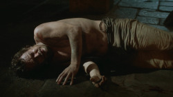 extant_GameOfThrones_3x07-TheBearAndTheMaidenFair_4196