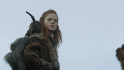 extant_GameOfThrones_3x07-TheBearAndTheMaidenFair_4270