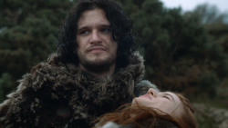 extant_GameOfThrones_3x07-TheBearAndTheMaidenFair_4393