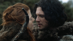 extant_GameOfThrones_3x07-TheBearAndTheMaidenFair_4428