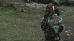 extant_GameOfThrones_3x07-TheBearAndTheMaidenFair_4451