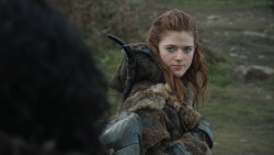 extant_GameOfThrones_3x07-TheBearAndTheMaidenFair_4484