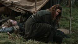 extant_GameOfThrones_3x07-TheBearAndTheMaidenFair_4673