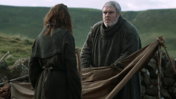 extant_GameOfThrones_3x07-TheBearAndTheMaidenFair_4687