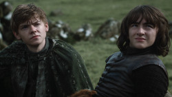 extant_GameOfThrones_3x07-TheBearAndTheMaidenFair_4725