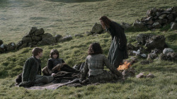 extant_GameOfThrones_3x07-TheBearAndTheMaidenFair_4775