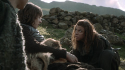 extant_GameOfThrones_3x07-TheBearAndTheMaidenFair_4822