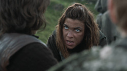 extant_GameOfThrones_3x07-TheBearAndTheMaidenFair_4861