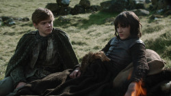 extant_GameOfThrones_3x07-TheBearAndTheMaidenFair_4871