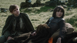 extant_GameOfThrones_3x07-TheBearAndTheMaidenFair_4874
