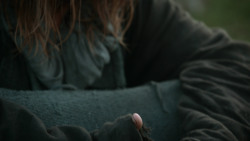 extant_GameOfThrones_3x07-TheBearAndTheMaidenFair_4951