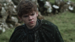 extant_GameOfThrones_3x07-TheBearAndTheMaidenFair_4976