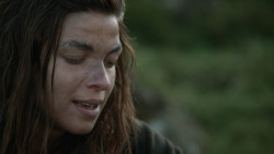 extant_GameOfThrones_3x07-TheBearAndTheMaidenFair_4978